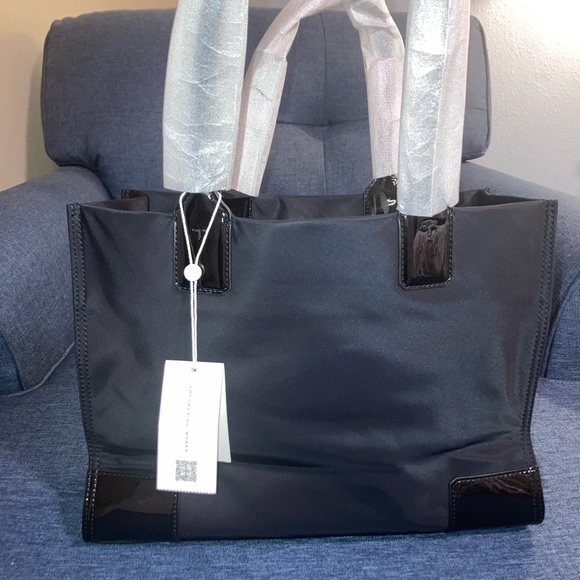 NWT Tory Burch Ella Black Patent Logo Tote with Signature Double T Logo - Picture 6 of 17